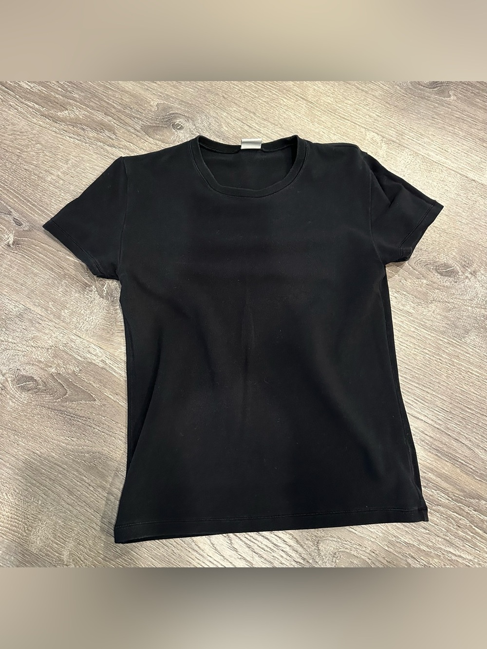 Aritzia tna homestrech smooth short sleeve cotton black size small
